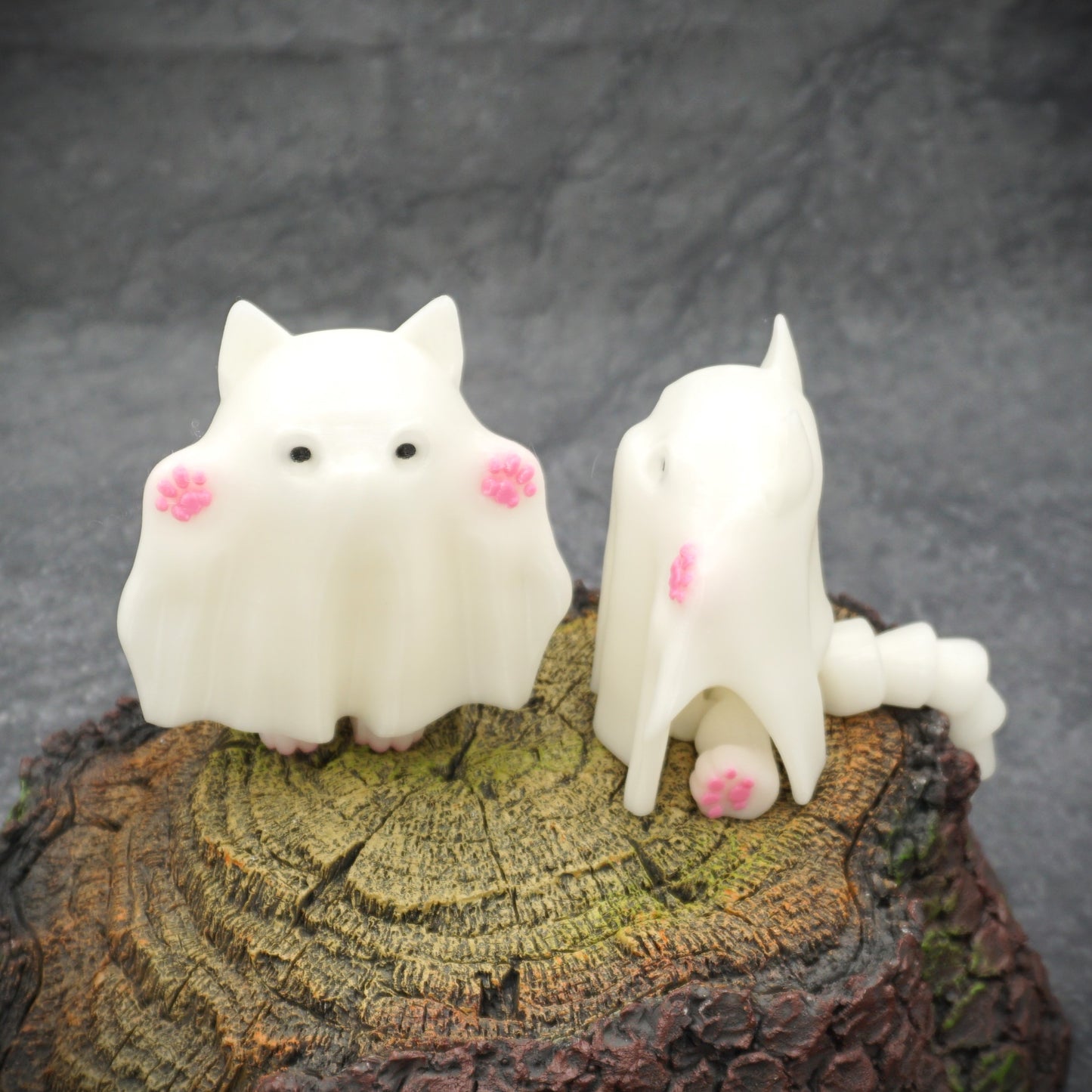 Ghost kittens