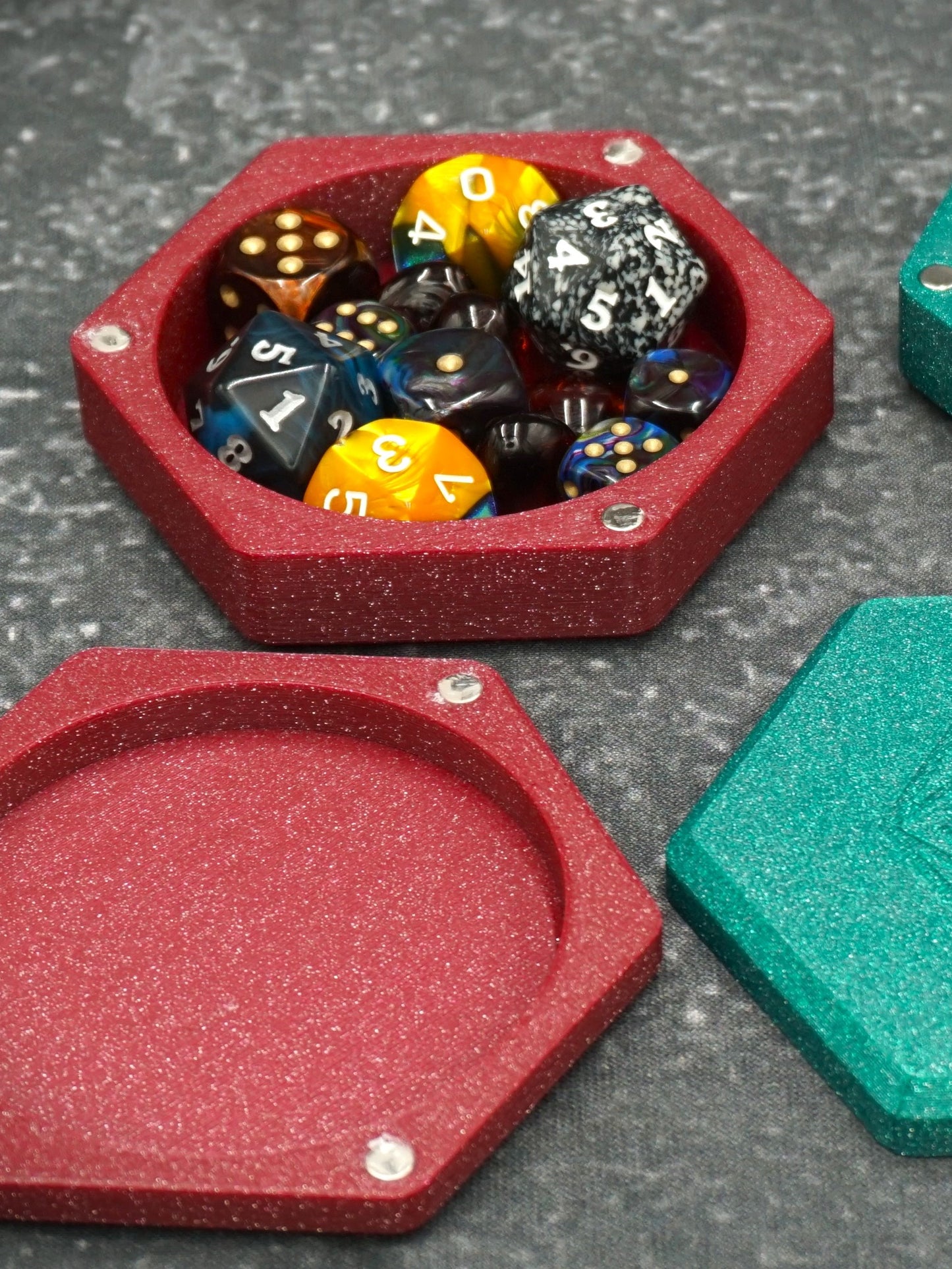 boîte de rangement de dés hexagone