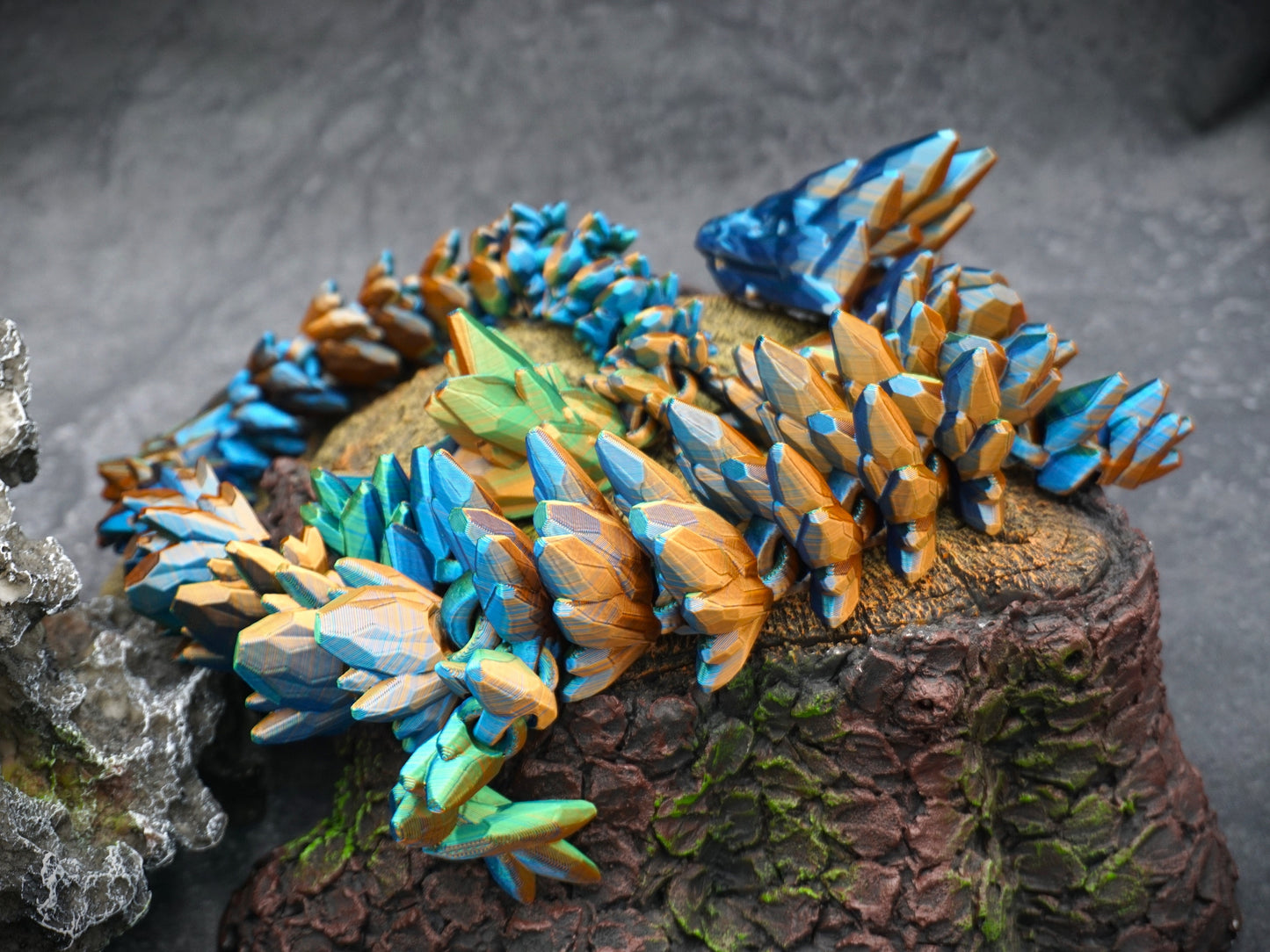 Movable Gem Dragon